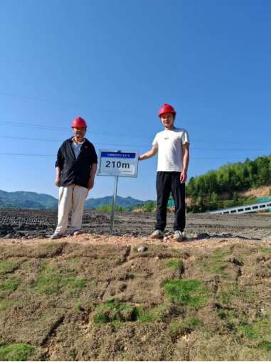 1747708068193658.png 3f8c4076-4c15-4965-8366-1f13294016ed.png