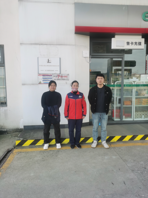 1747713129132231.png 31e1febd-7bbf-492d-8c75-3692020e9930.png